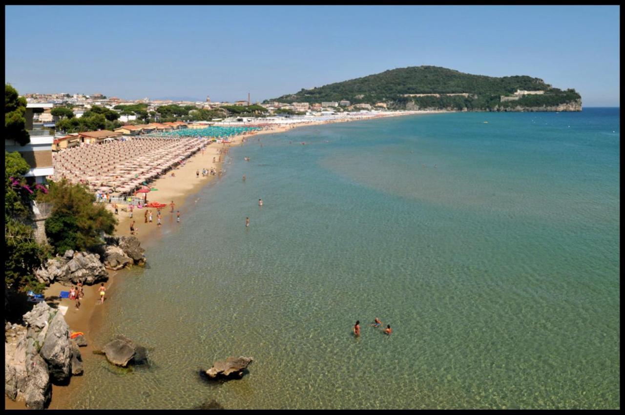 B&B I 100 Passi Гаета Екстер'єр фото